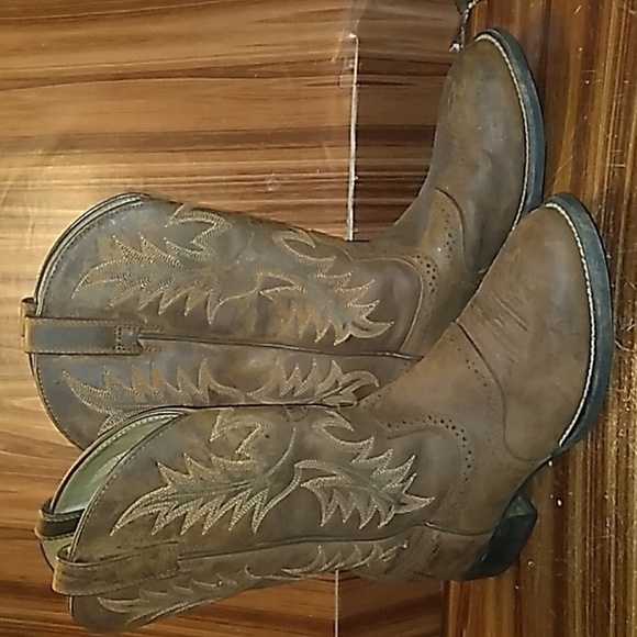 Ariat ATS 6B cowboy 🤠 western boots 👢 - Picture 1 of 7